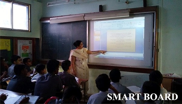 Smart Board Classrooms with Multimedia Projectors